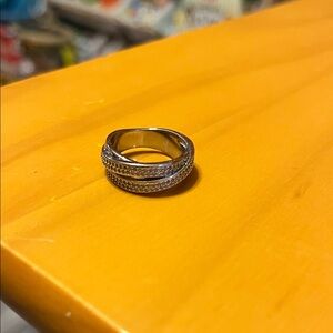 Elegant Silver Band Ring